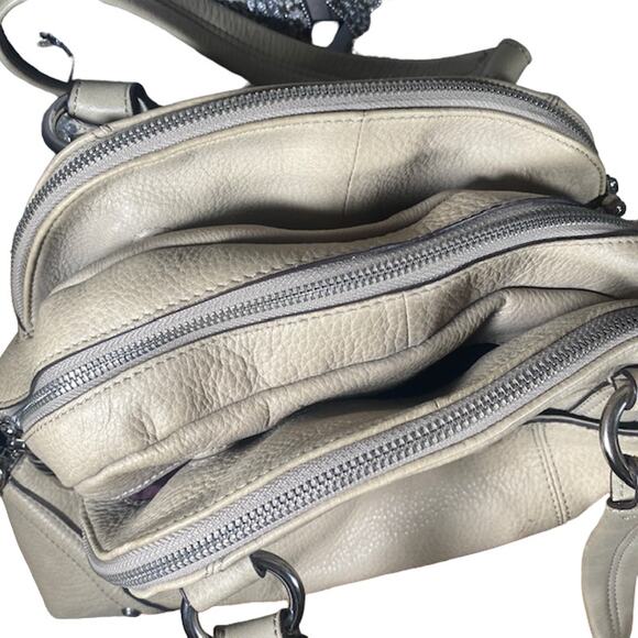 B. Makowsky Cream Leather Satchel Zipper Top Bag Women - Picture 6 of 16